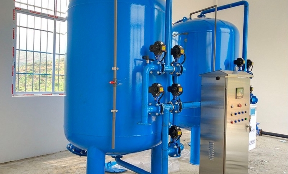 農(nóng)村人飲-處理量每小時(shí)40噸解決河水凈化過濾